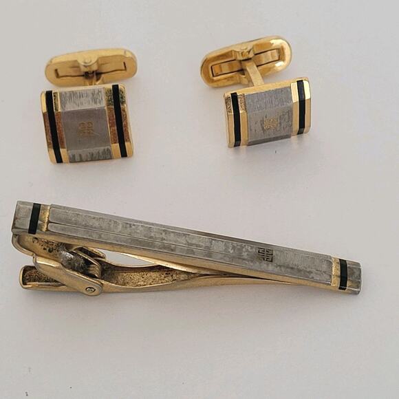 Givenchy G French Tie Bar Clip Cufflinks Set Gold Silver Tone Logo Geometric - Picture 1 of 15